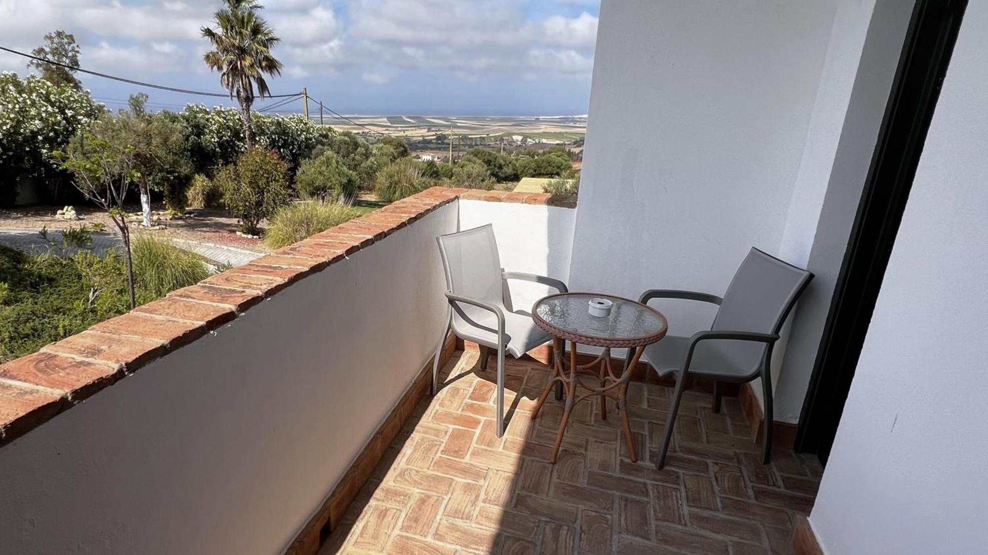 Hotel Sindhura Vejer de la Frontera Exterior photo